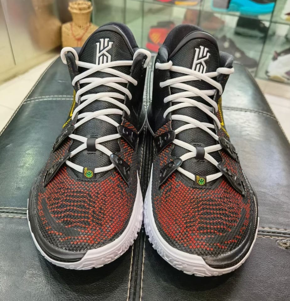 Official Look at the Nike Kyrie 7 "Raygun"