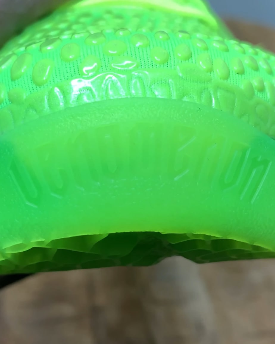 Nike Kobe 6 Protro “Grinch”