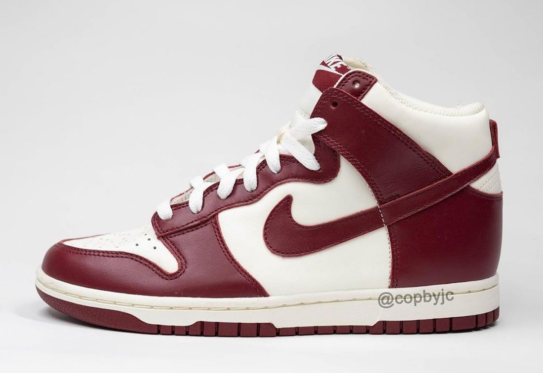 Womens Nike Dunk High Team Red DD1869-101
