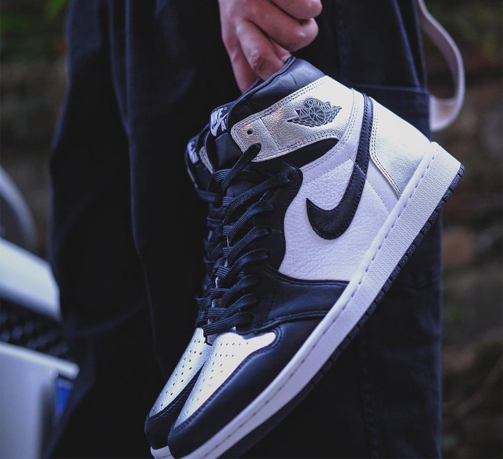 Air Jordan 1 High "Silver Toe"