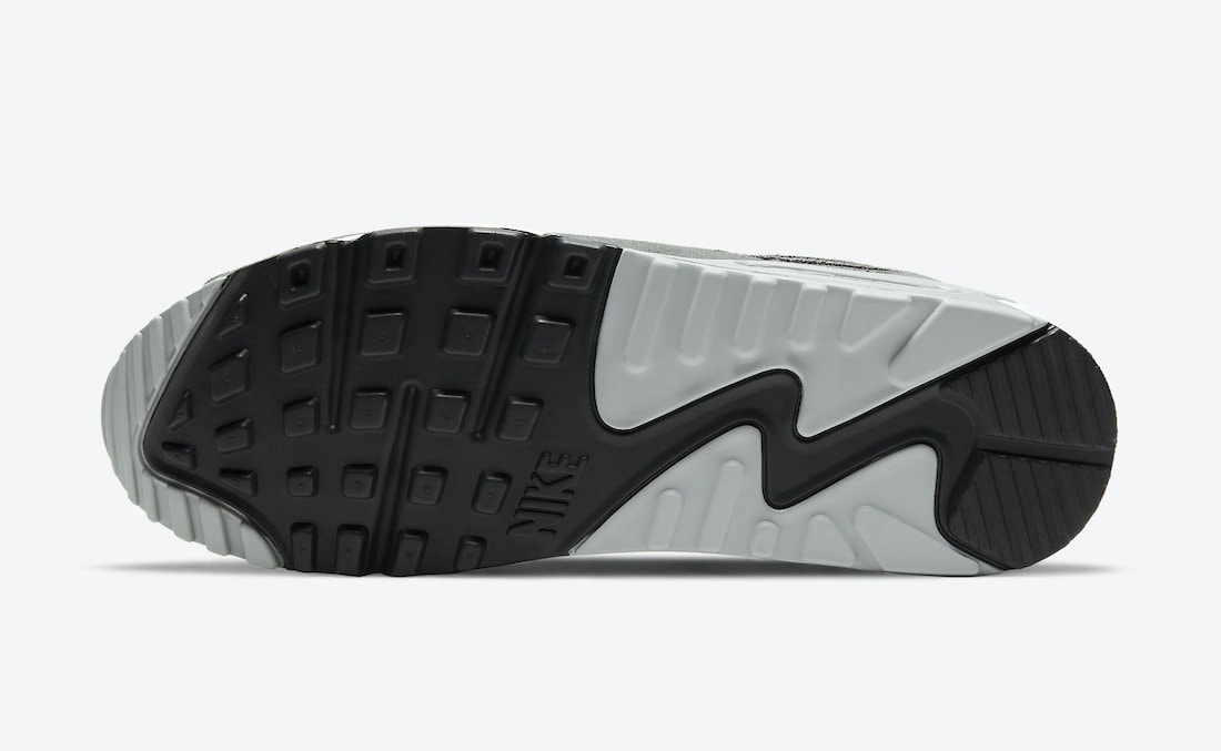 Nike Air Max 90 Featured in "Light Smoke Grey"