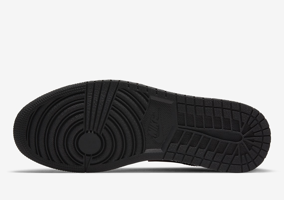 Air Jordan 1 Low "Banned" Calls for Tumbled Leather