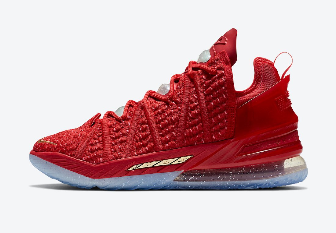 Nike LeBron 18 "X-Mas in LA" Drops Before Years End