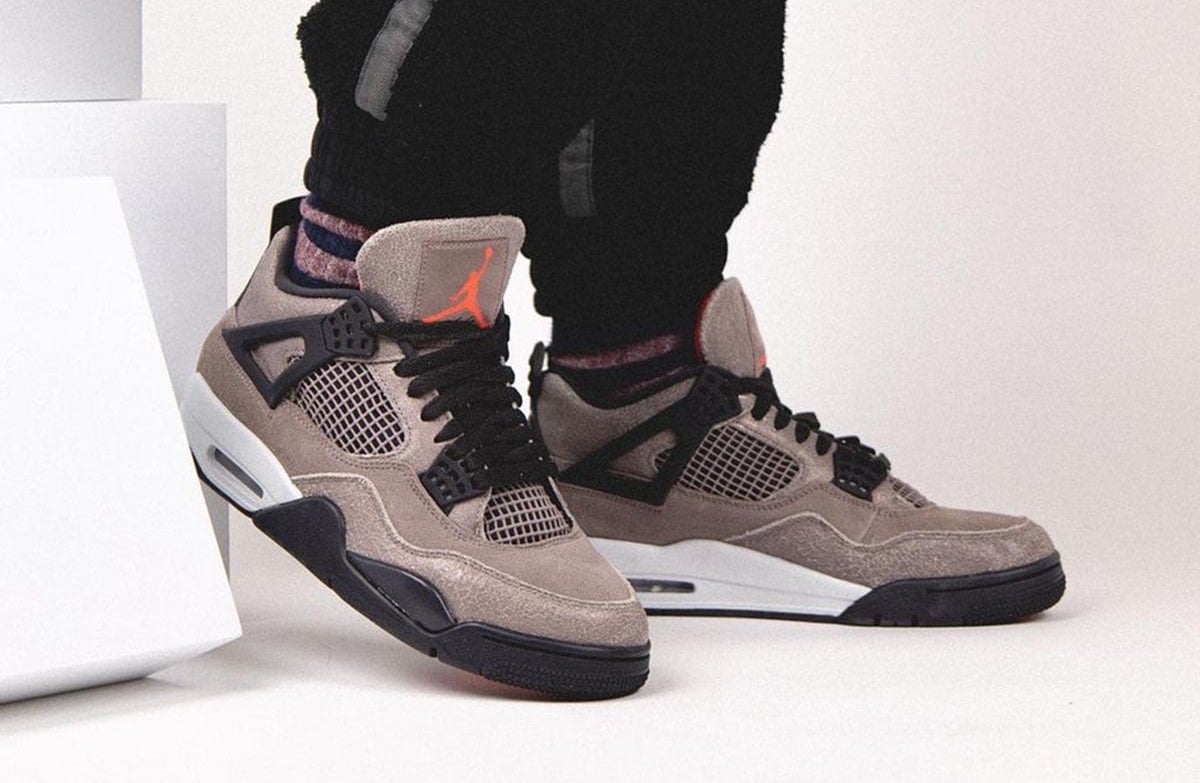 Air Jordan 4 Taupe Haze