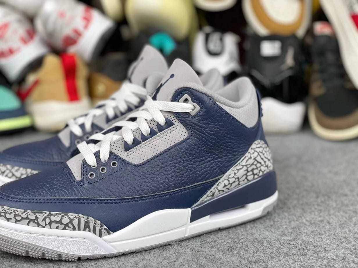 Air Jordan 3 Georgetown 2021