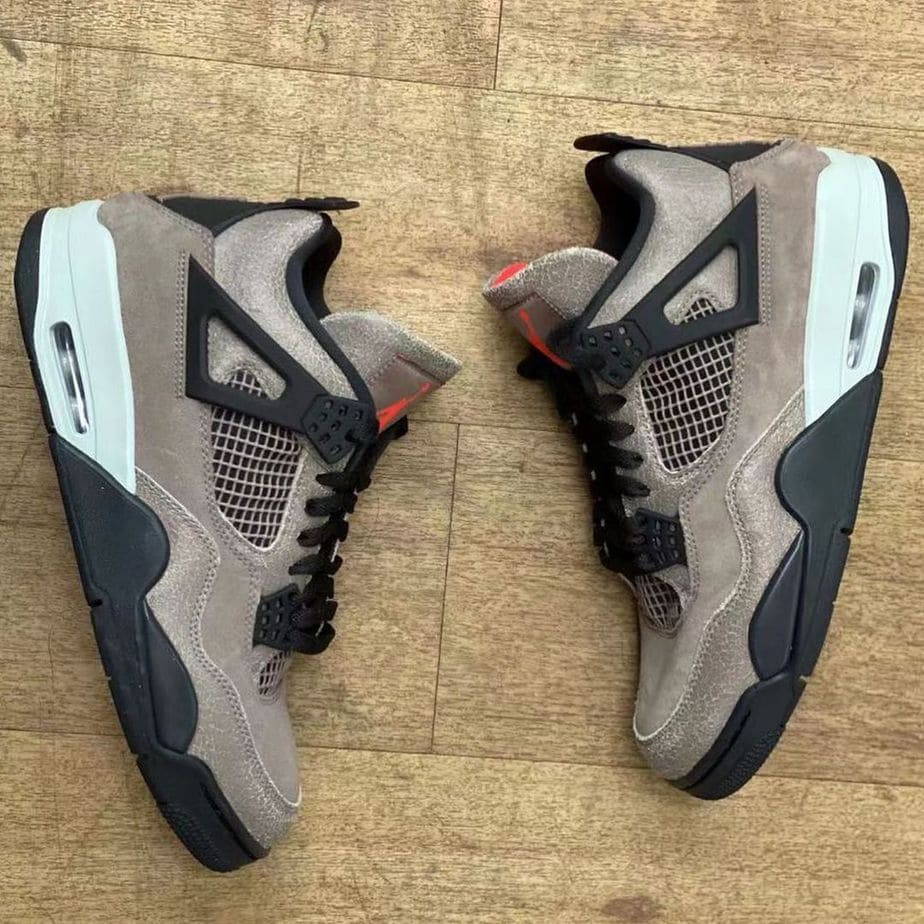 Air Jordan 4 Taupe Haze 2021