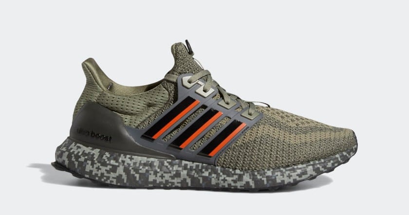 adidas Ultra Boost Dna Digital Camo