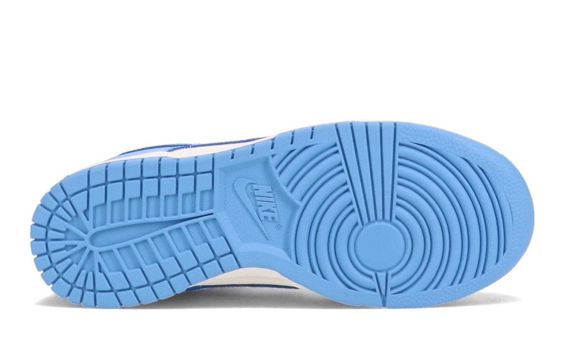 Nike Dunk Low "Coast"
