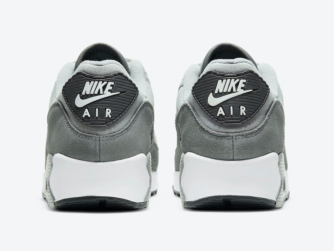Nike Air Max 90 Featured in "Light Smoke Grey"