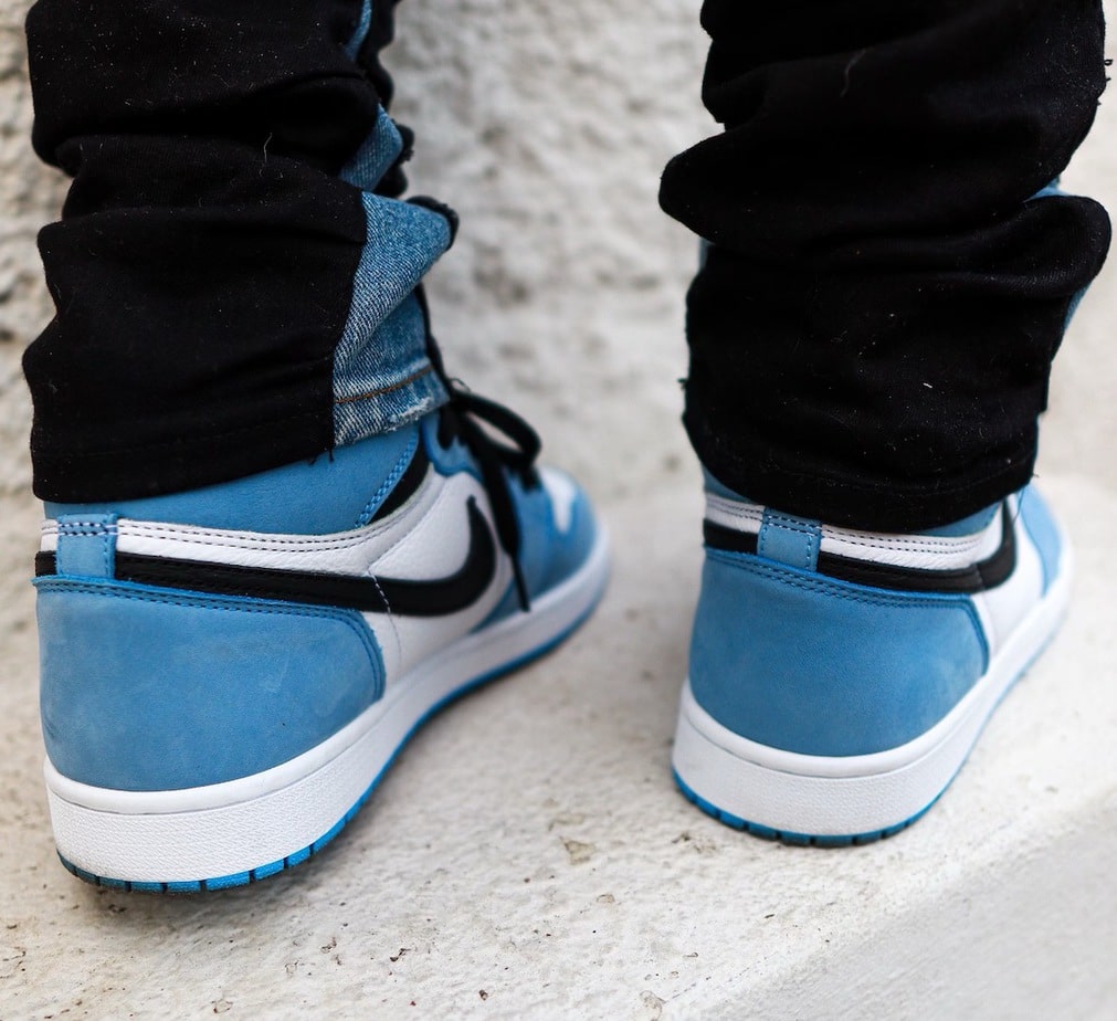 Air Jordan 1 High OG “University Blue"