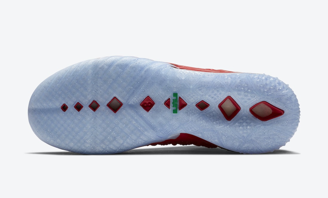 Nike LeBron 18 "X-Mas in LA" Drops Before Years End