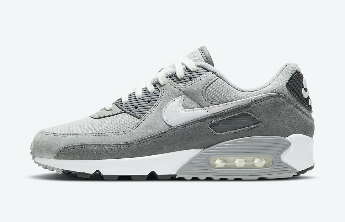 Nike Air Max 90 Featured in "Light Smoke Grey"