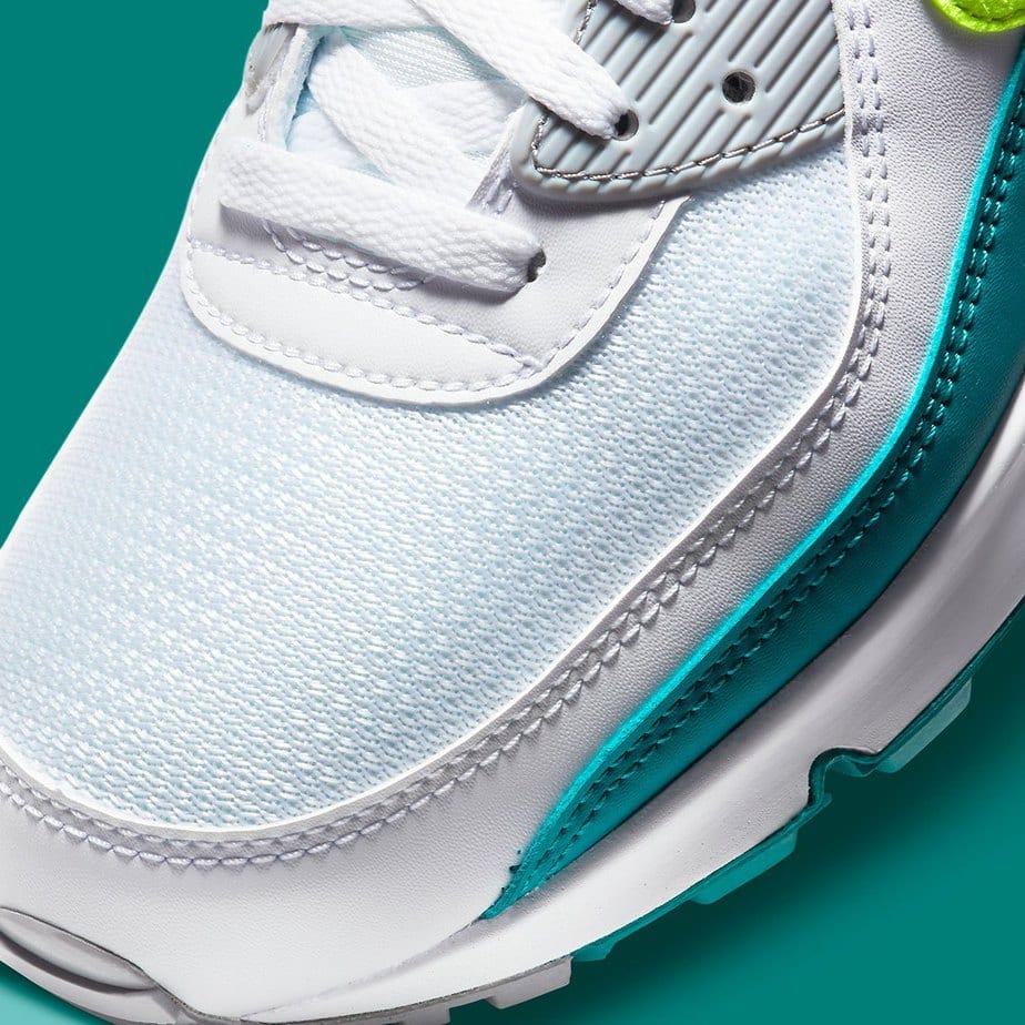 Nike Air Max 90 Spruce Lime CZ2908-100
