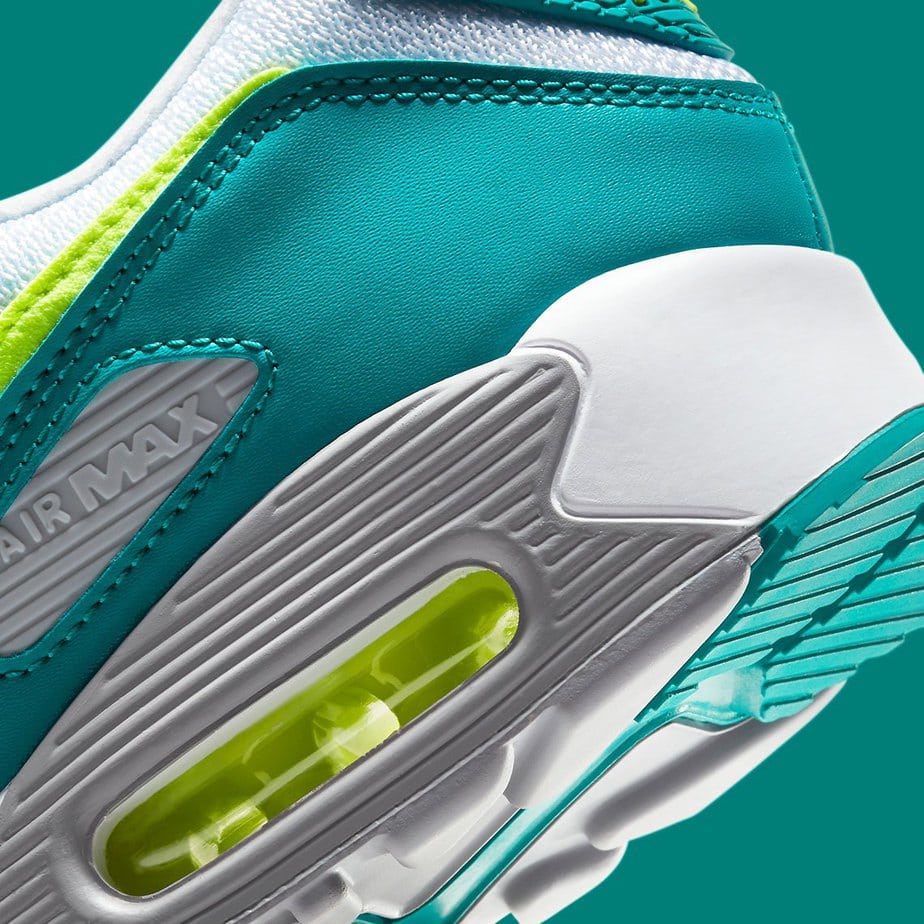 Nike Air Max 90 Spruce Lime CZ2908-100