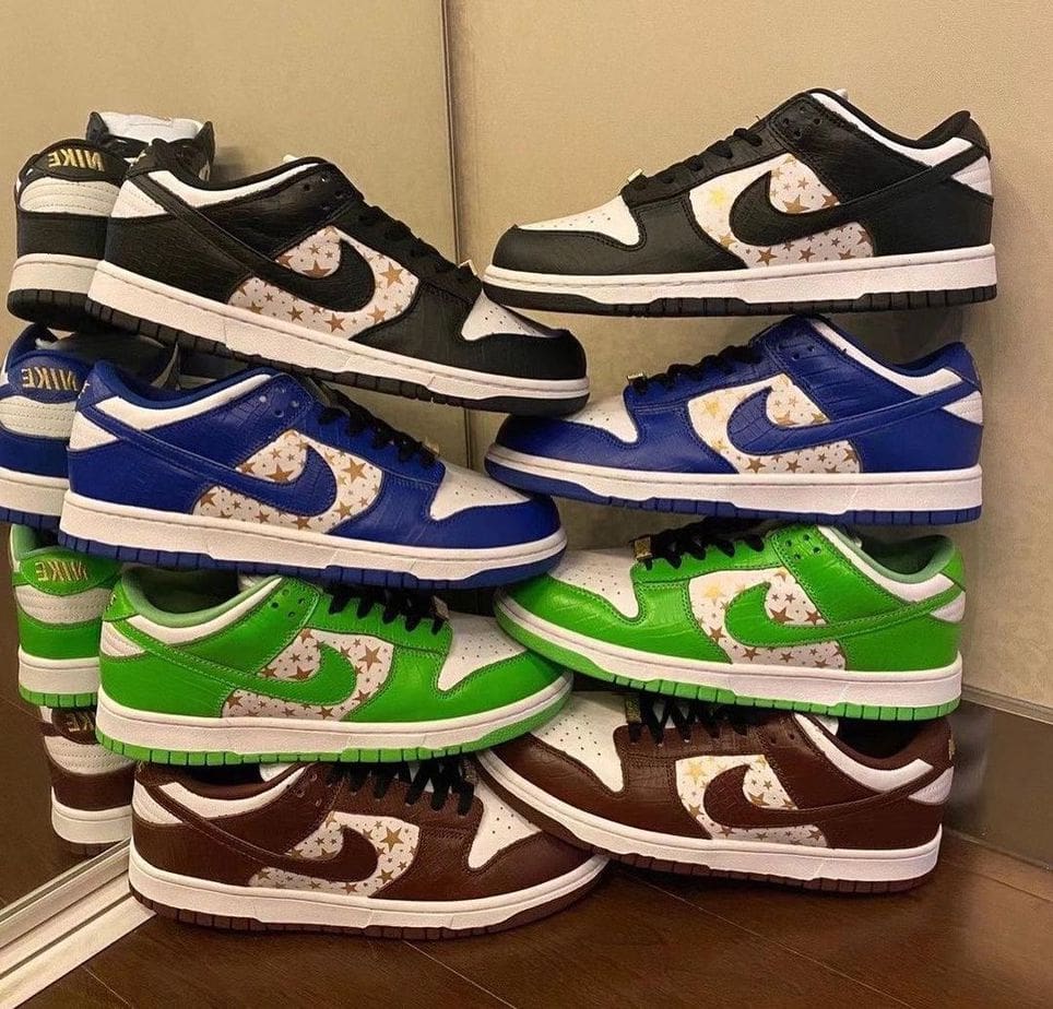 Supreme X Nike SB Dunk Low Star Pack 2021