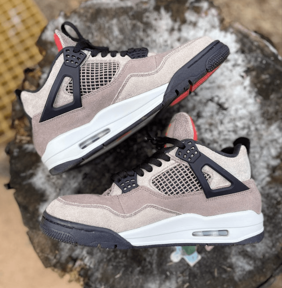 Air Jordan 4 Taupe Haze