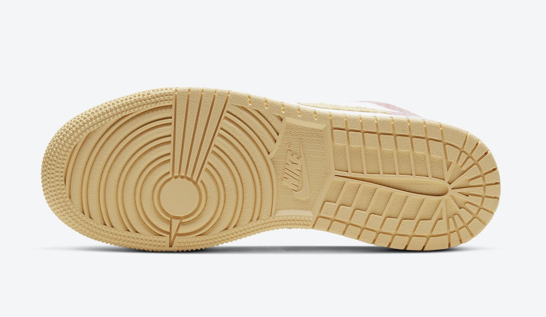 This Air Jordan 1 Low GS Displays A Pink "Paint Drip" Design