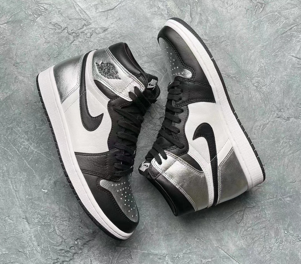 Air Jordan 1 High Og Silver Toe