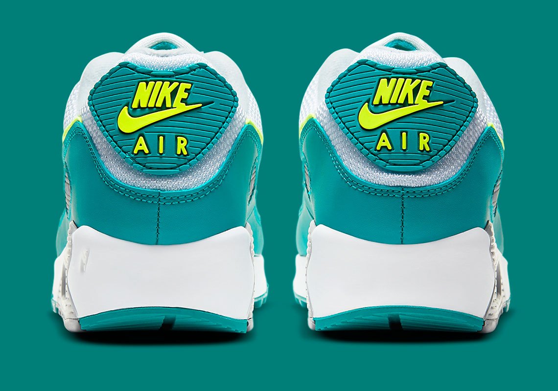 Nike Air Max 90 Spruce Lime CZ2908-100