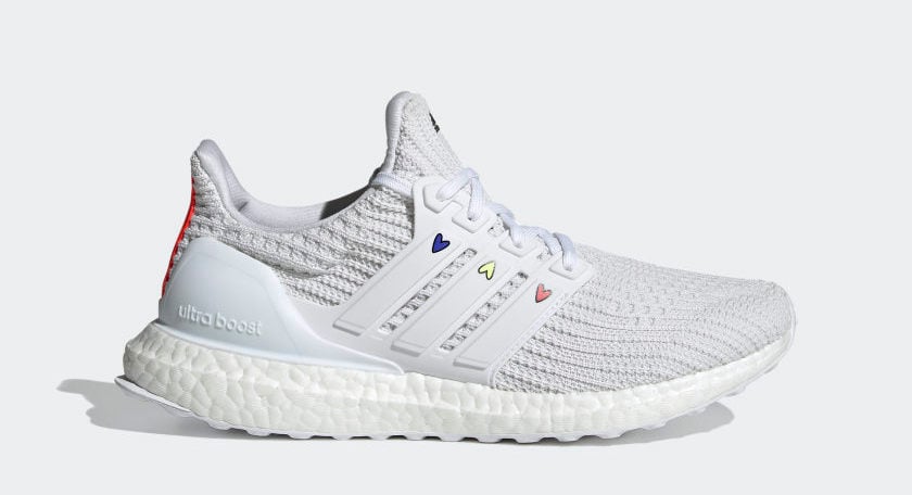 adidas Ultra Boost 4.0 Dna Hearts Pack White