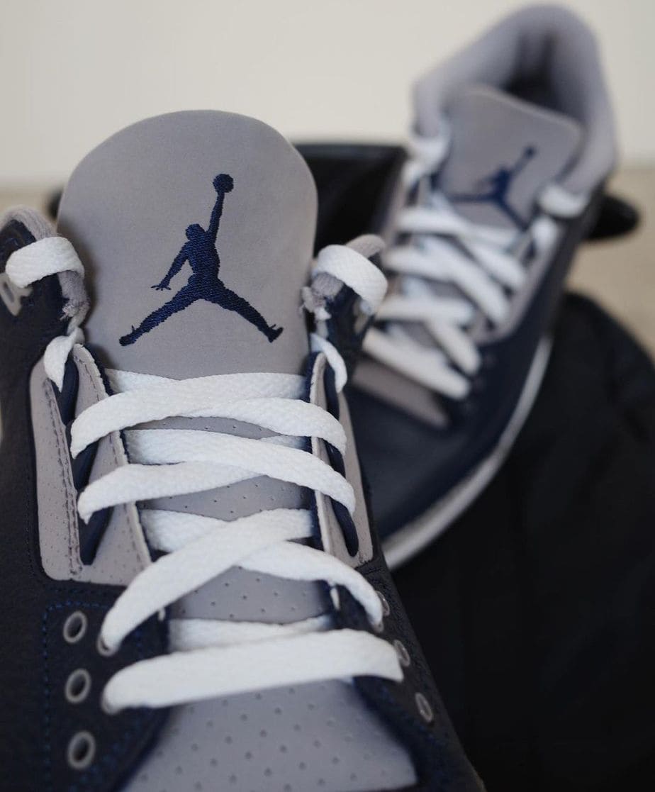 Air Jordan 3 Georgetown 2021