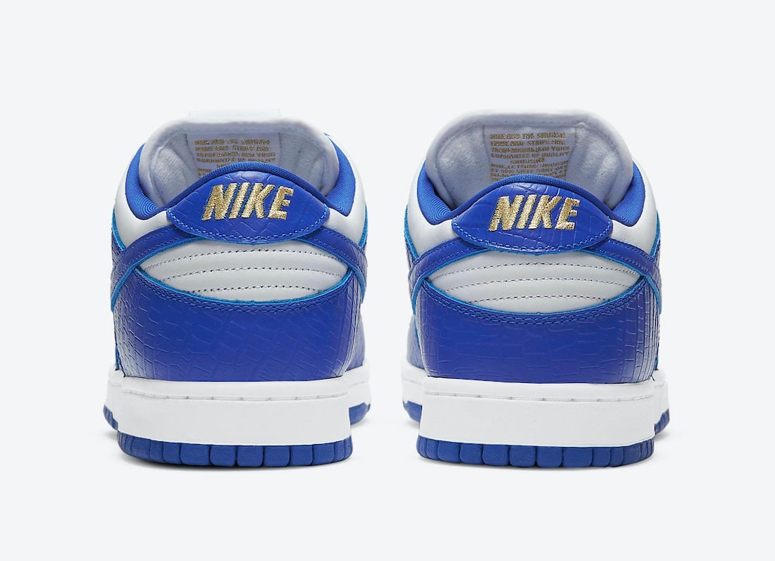 Supreme x Nike SB Dunk Low "Hyper Blue"