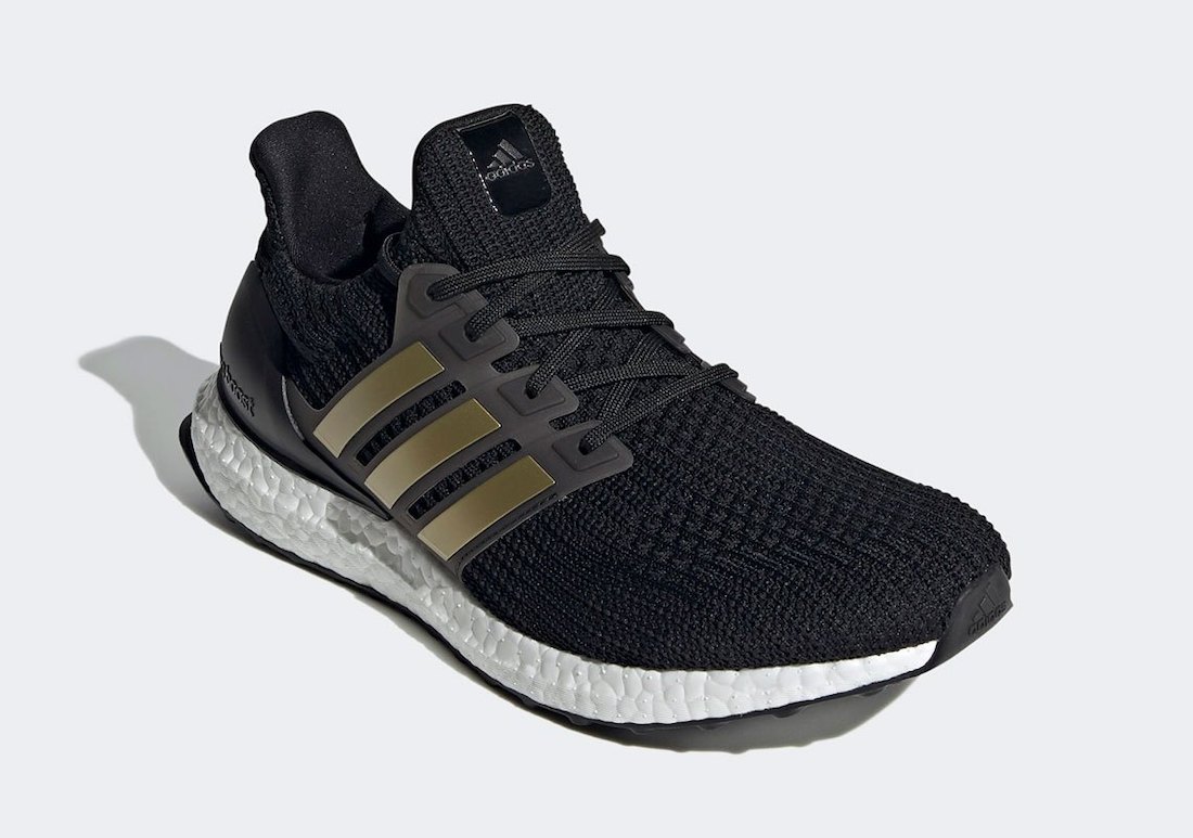 adidas Ultra Boost 4.0 DNA Graced with "Gold Metallic" Detailing