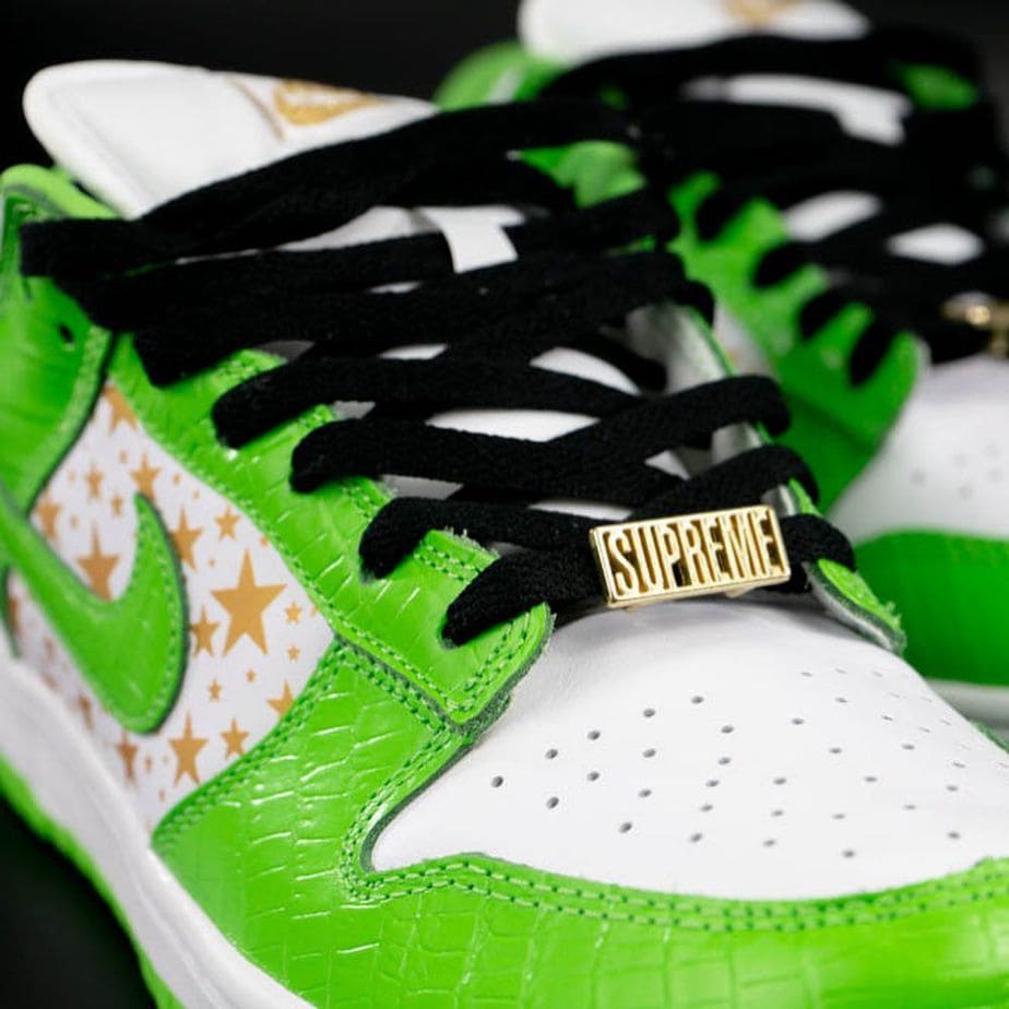 Supreme X Nike SB Dunk Low Green