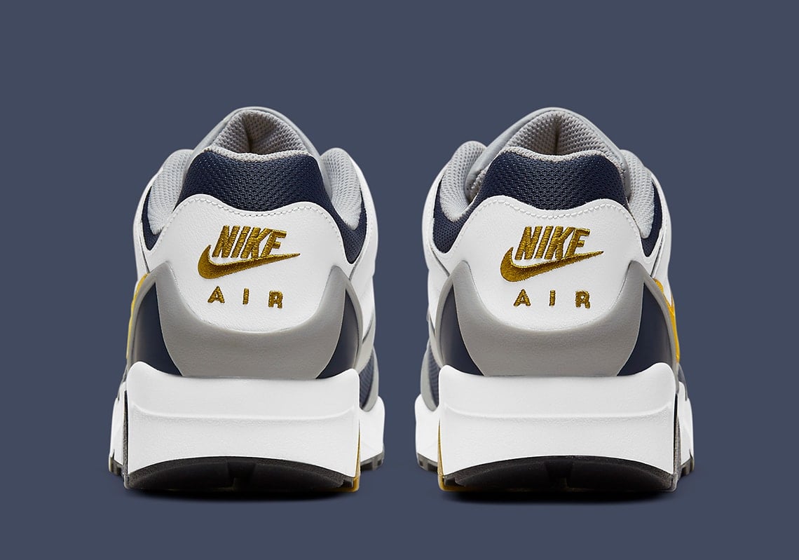 Nike Structure Triax 91 DB1549-400