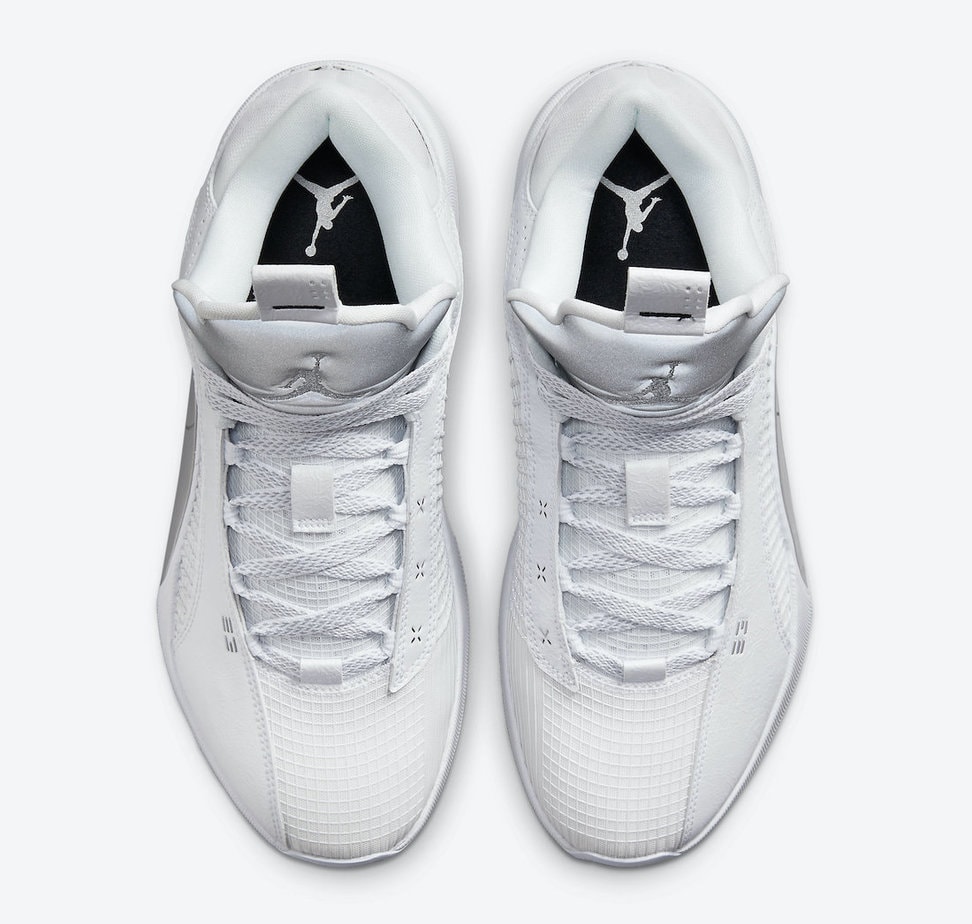 Official Images of the Air Jordan 35 Low "White Metallic"