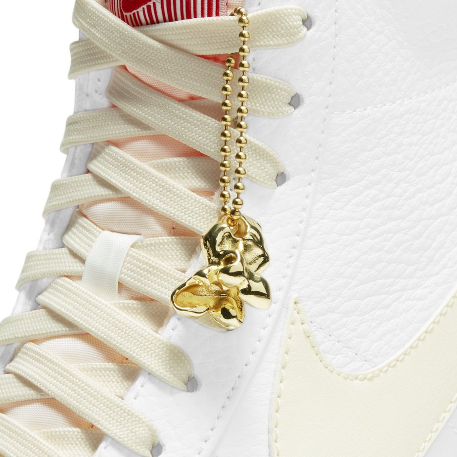 Nike Blazer Mid '77 Vintage "Popcorn" Officially