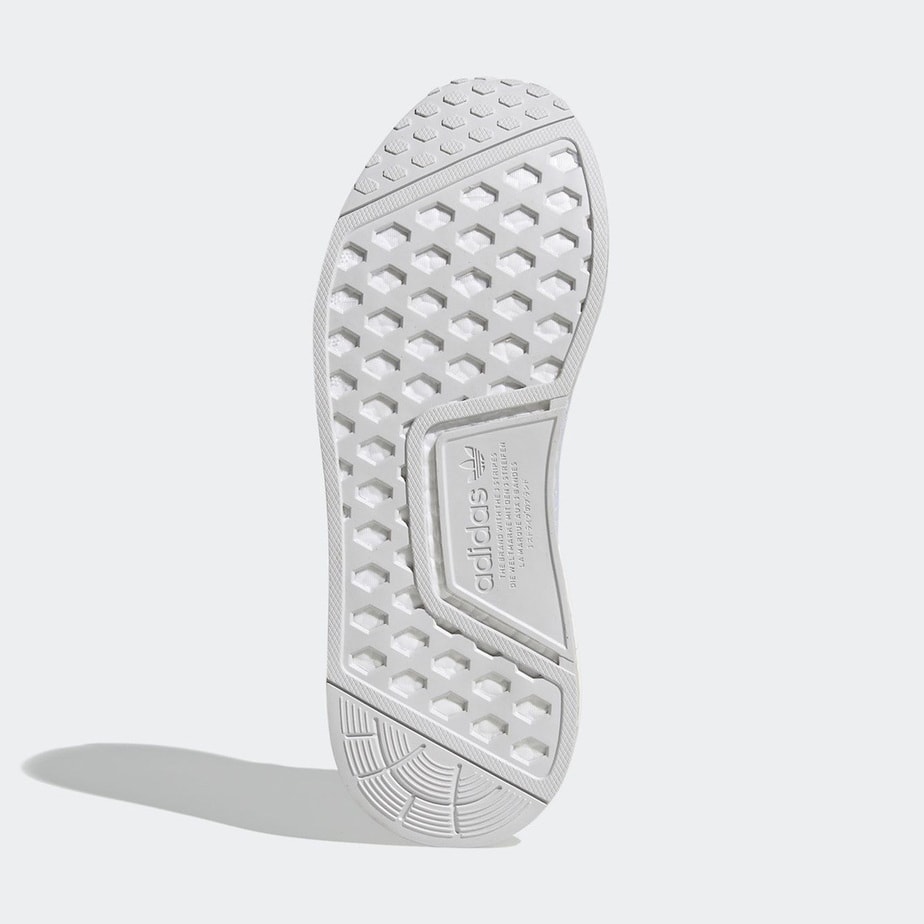 adidas Adds the Classic Cloud White Theme to the NMD R1 Primeknit