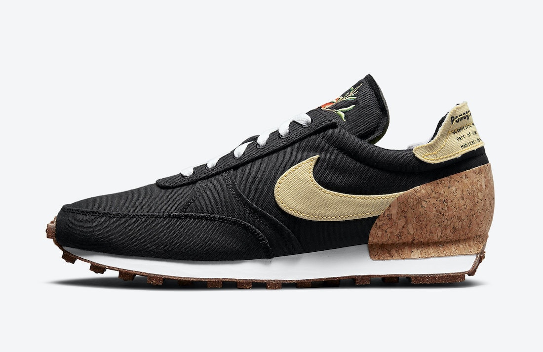 Nike Daybreak Type Pomegranate CZ9926-001