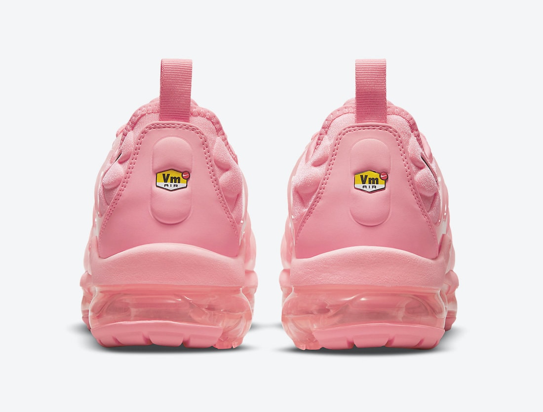 Nike Air VaporMax Plus Surfaces in a Bubblegum Theme