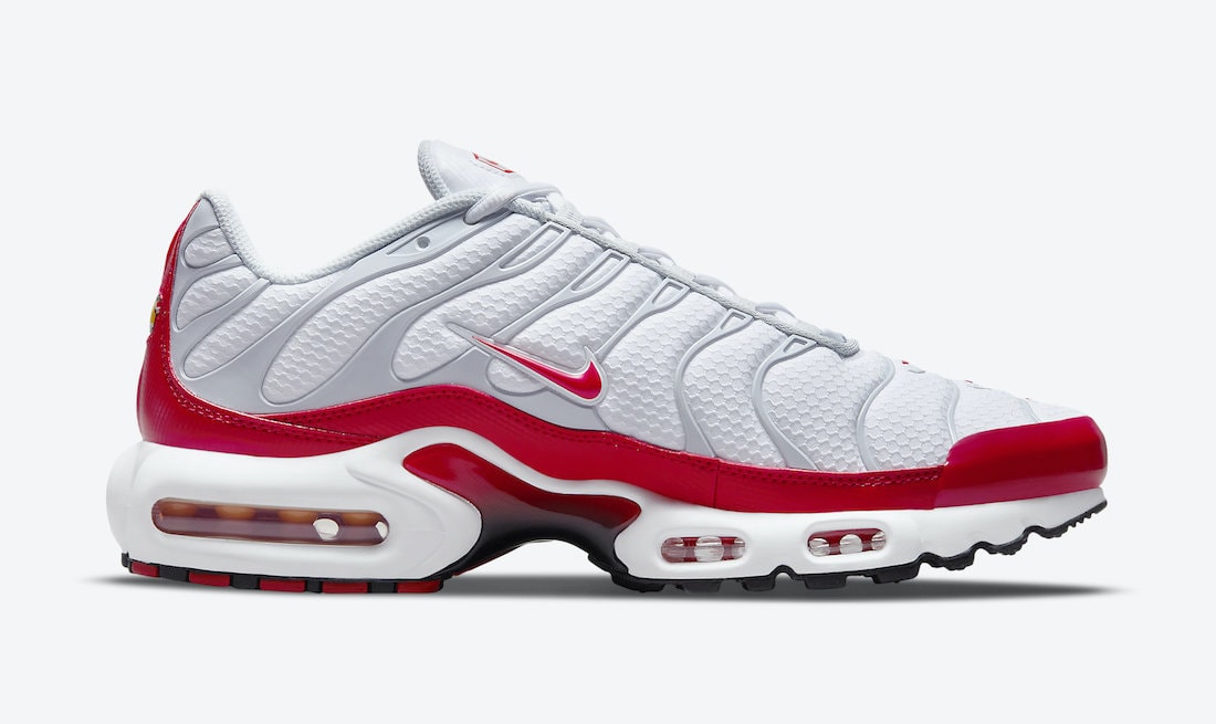 This Nike Air Max Plus is Inspired By the OG Air Max 1