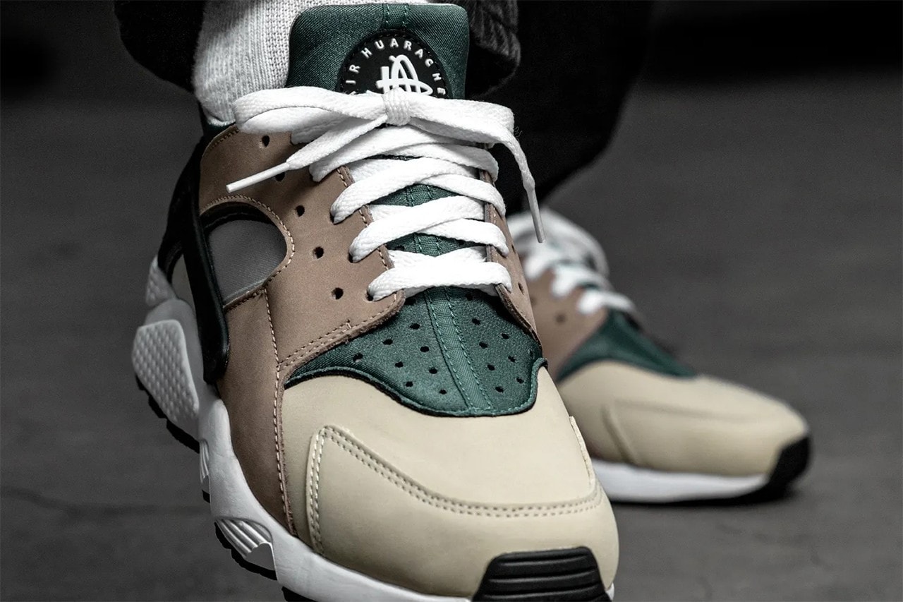 Nike Air Huarache Escape DH9532-201