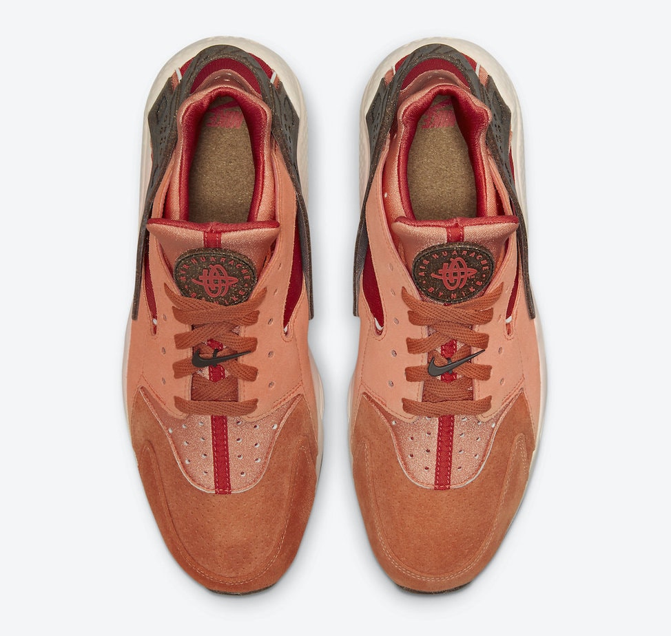 Nike Air Huarache Turf Orange DM6238-800