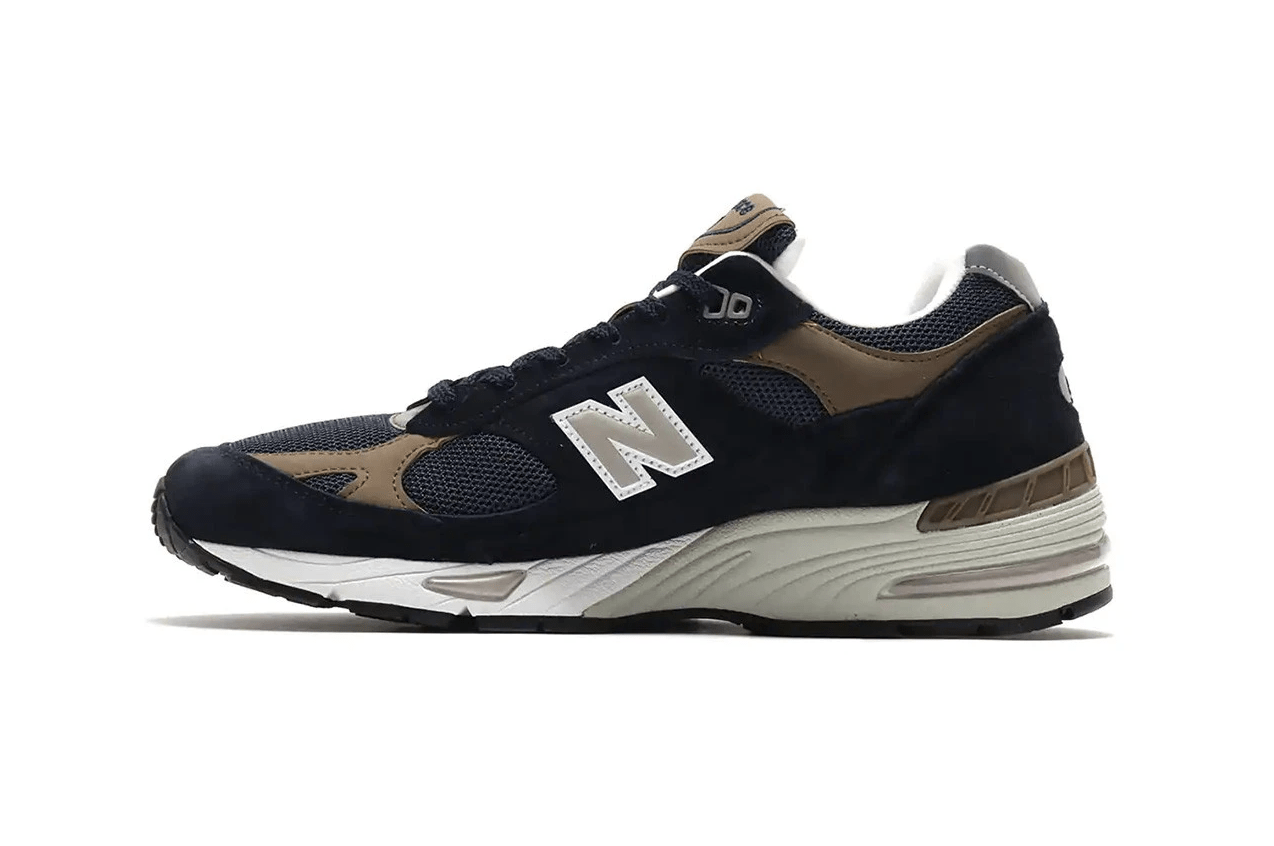 New Balance 991 Navy Brown