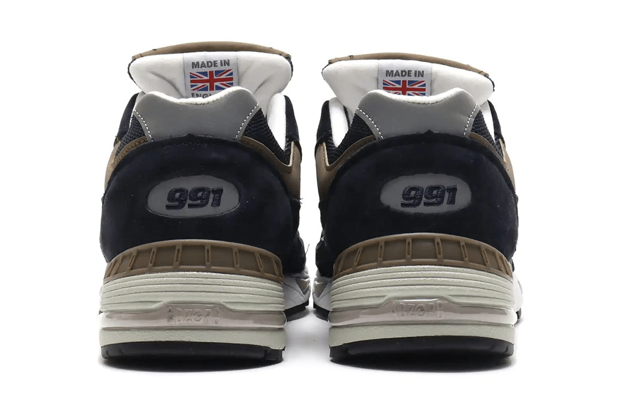New Balance 991 Navy Brown
