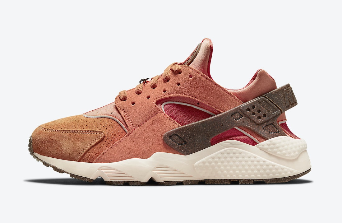 Nike Air Huarache Turf Orange DM6238-800