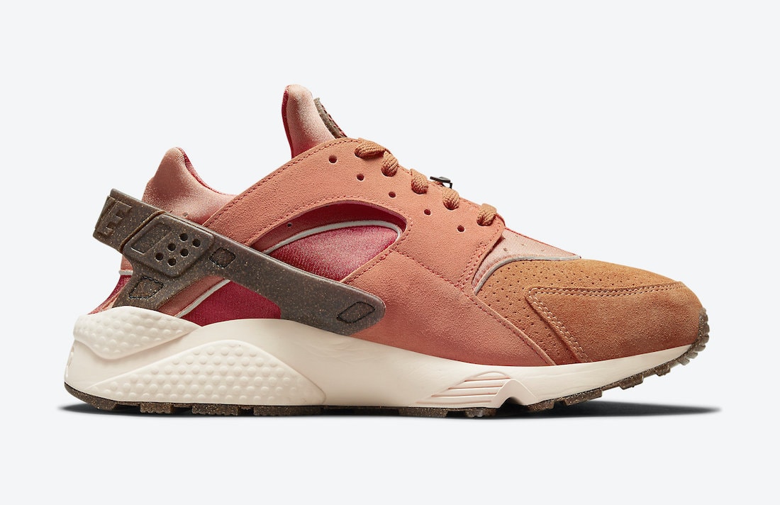 Nike Air Huarache Turf Orange DM6238-800