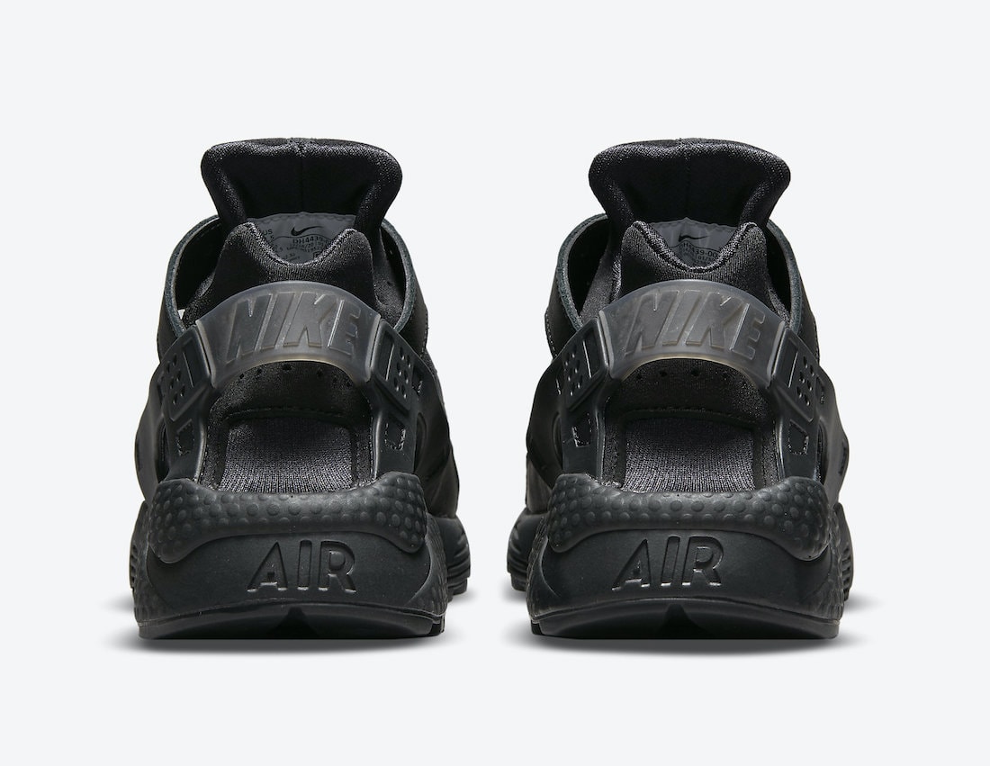 Nike Air Huarache Triple Black DH4439-001