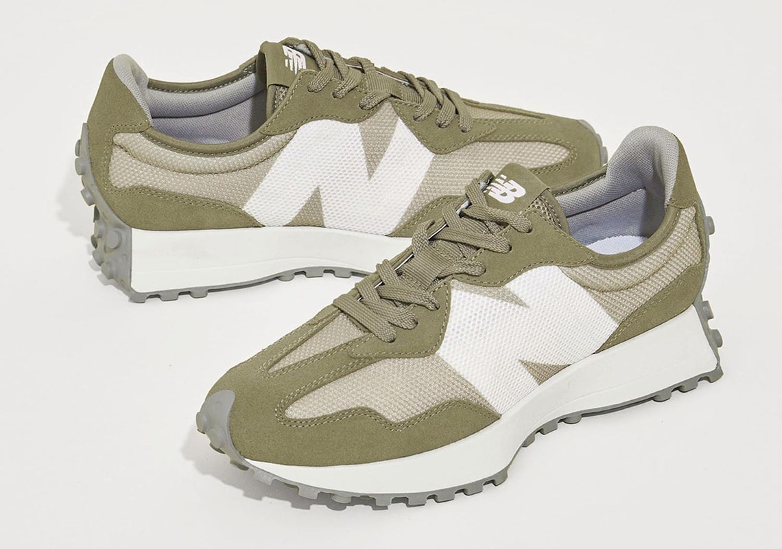 Beauty And Youth New Balance 327 Ms327cs1