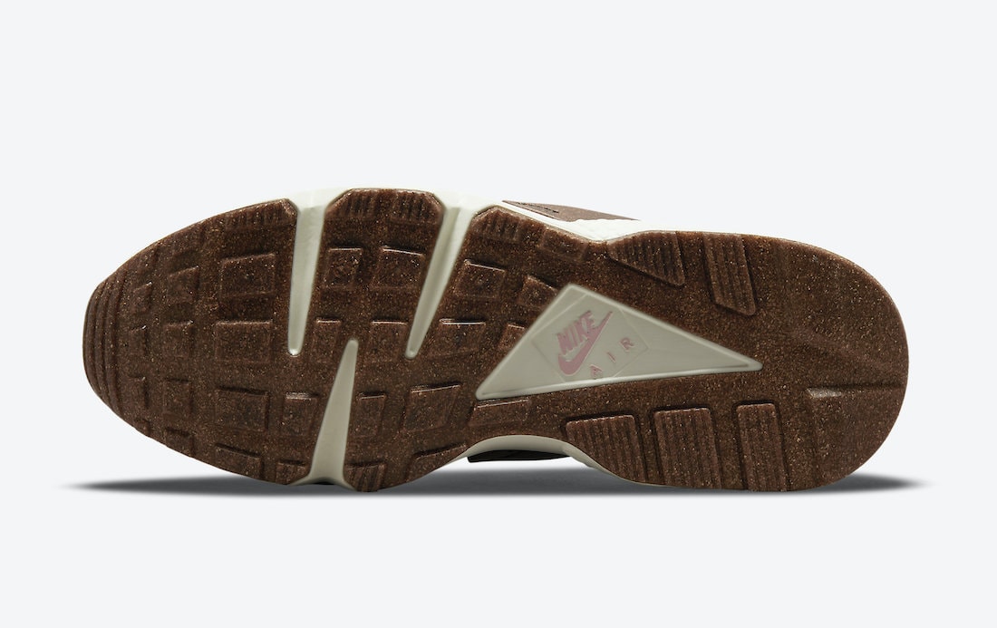 Nike Air Huarache Rattan DM9463-100