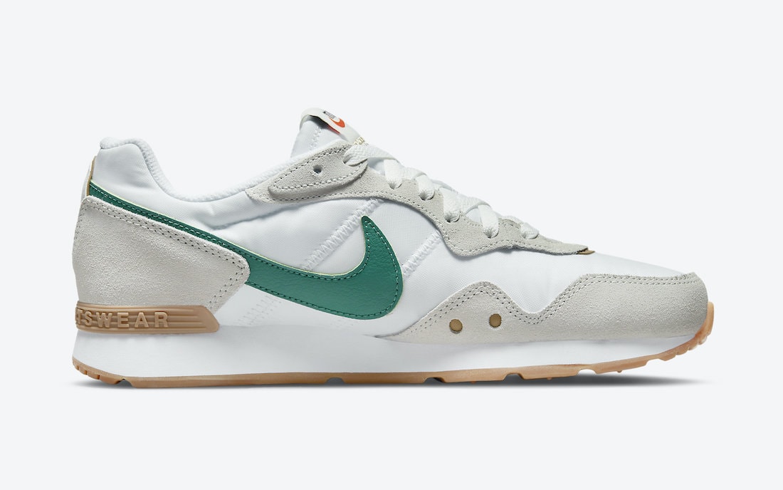 Nike Venture Runner First Use DJ2004-100