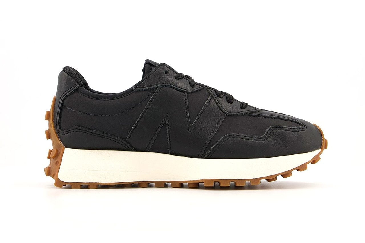 New Balance 327 Black White Gum
