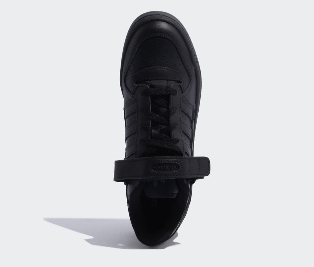adidas Forum Low Triple Black GV9766