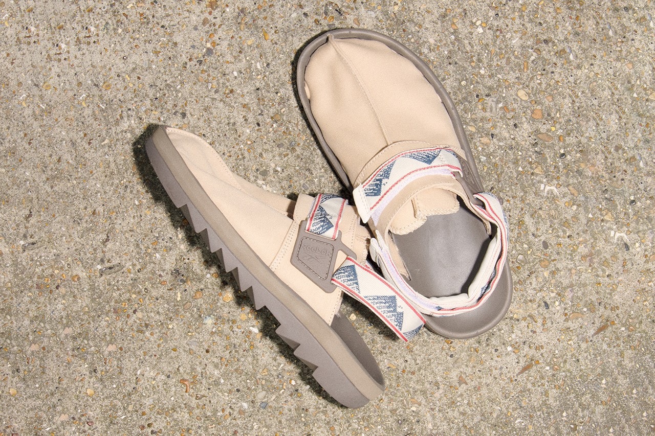 Reebok Beatnik Natural Dye Blue Beige Details