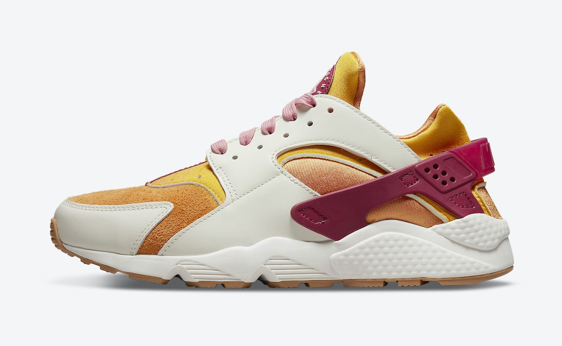 Nike Air Huarache Sunset Wmns DO6720-100