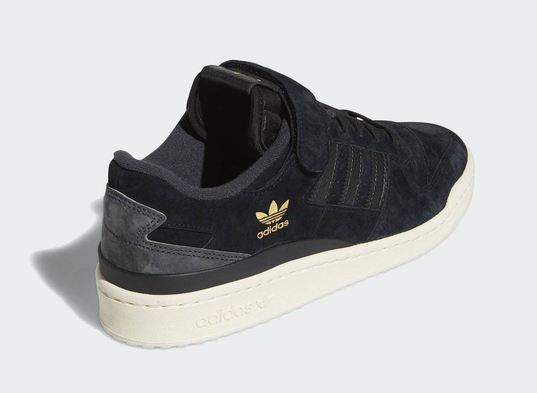 adidas Forum 84 Low Black Suede Q46366